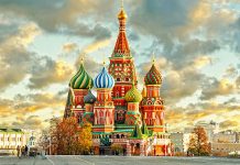 Du lịch Nga không thể không khám phá cung điện Kremlin đầy bí ẩn